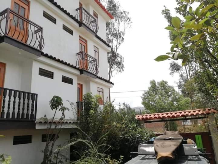 Hostal Casa del Montañista Huaraz  Exterior foto
