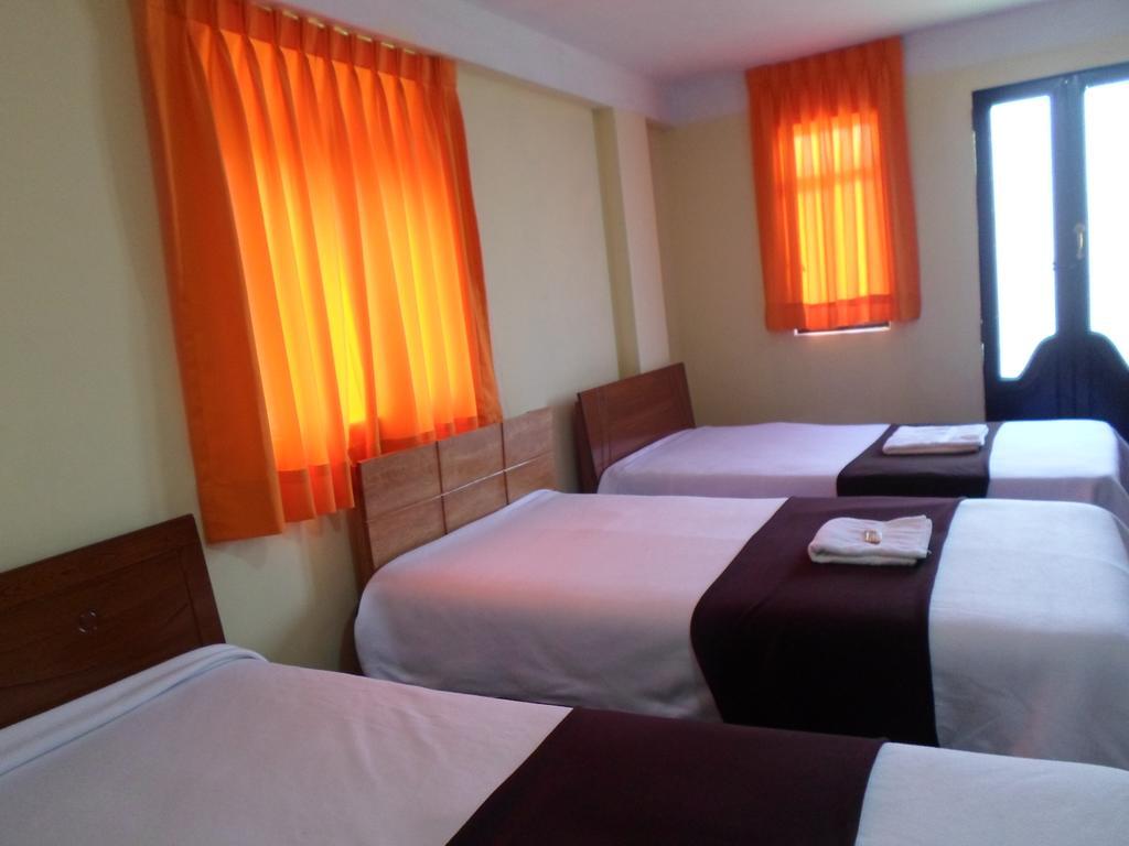 Hostal Casa del Montañista Huaraz  Exterior foto