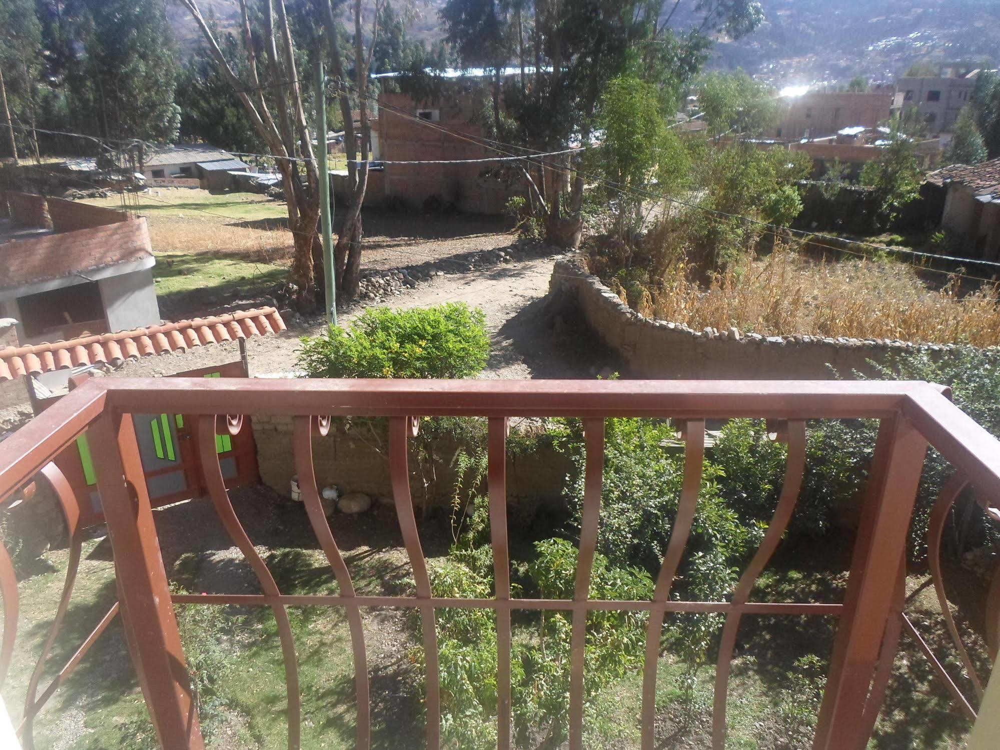 Hostal Casa del Montañista Huaraz  Exterior foto
