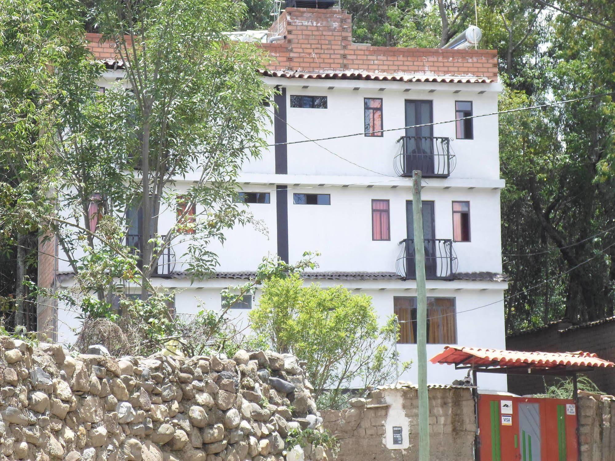 Hostal Casa del Montañista Huaraz  Exterior foto